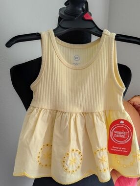 Wonder Nation Cute Pale Yellow Ribbed Baby Dress with Eyelet Hem Size 2T NWT